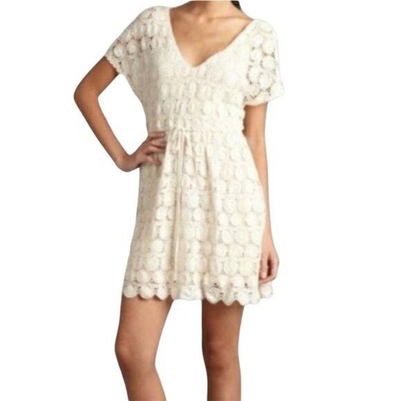 Willow & Clay Crochet Lace Flutter Sleeve Mini Peasant Dress Cream Sz XS - Picture 2 of 11